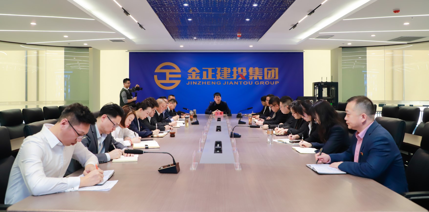 v放热峰1.jpg