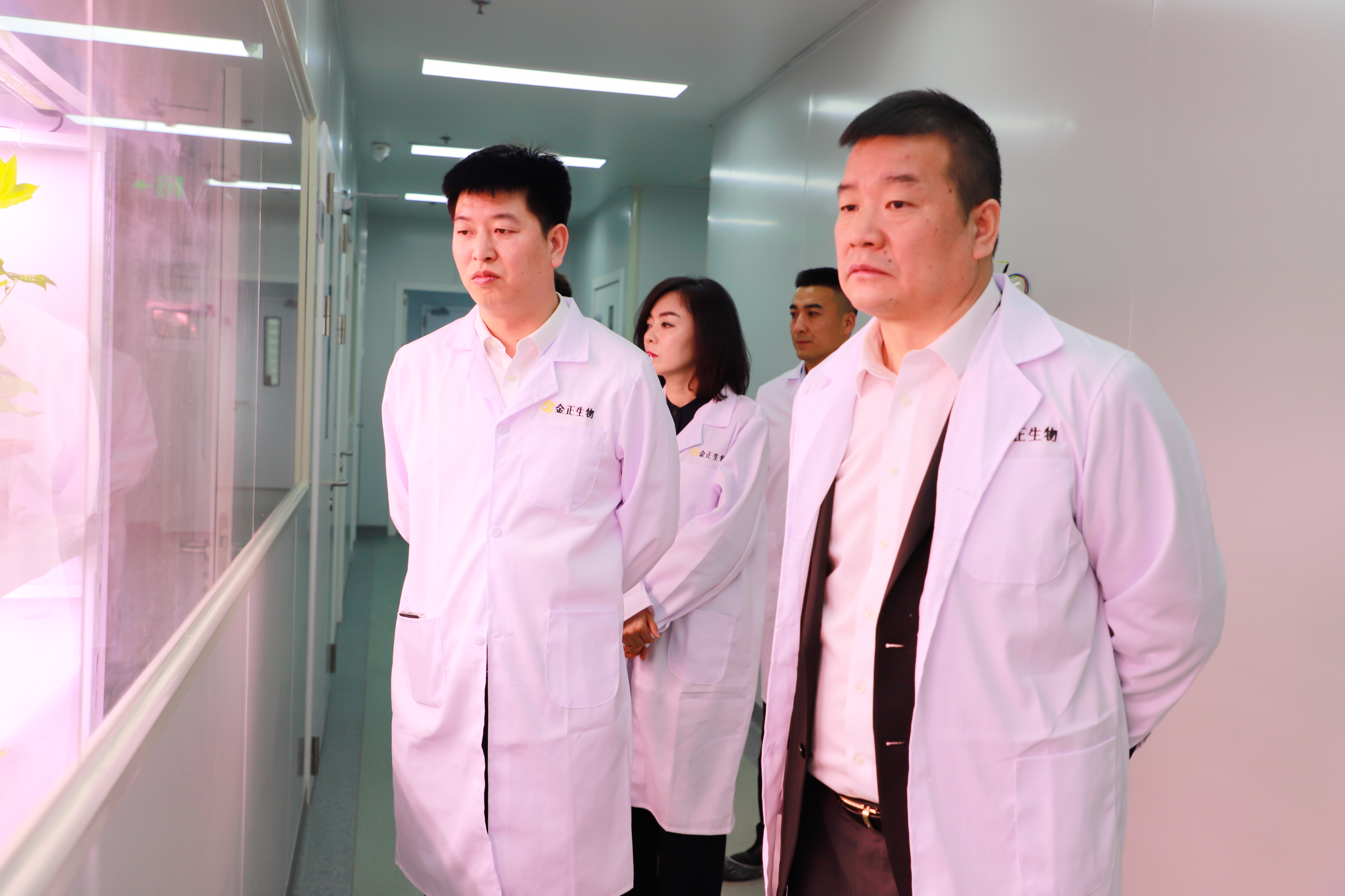 浦发银行乌鲁木齐分行党委书记 行长吴晓峰莅临-14.jpg
